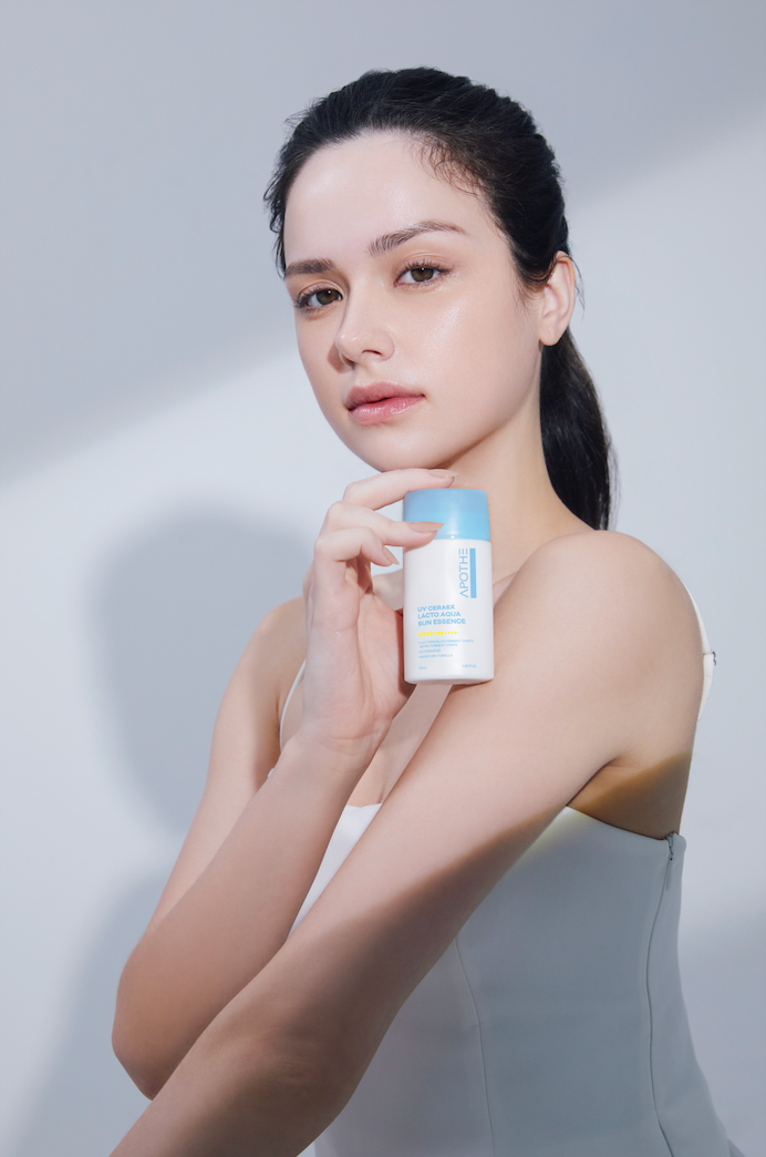 APOTHE UV Cera 6X Lacto Aqua Sun Essence