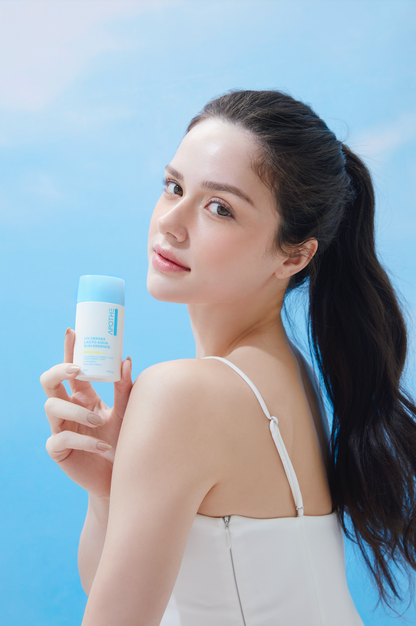 APOTHE UV Cera 6X Lacto Aqua Sun Essence
